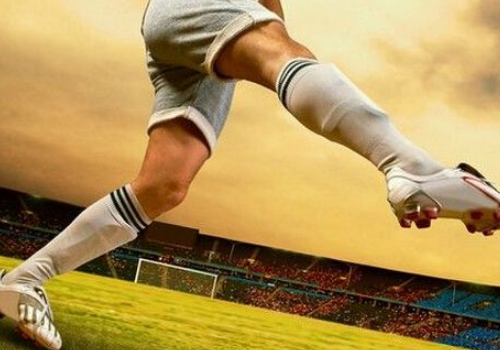 踢球的爆发力是小腿还是大腿 一踮脚小腿肌肉就凸起的原因