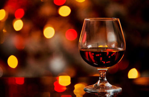 红酒配人生的感悟句子-形容红酒口感好喝的句子